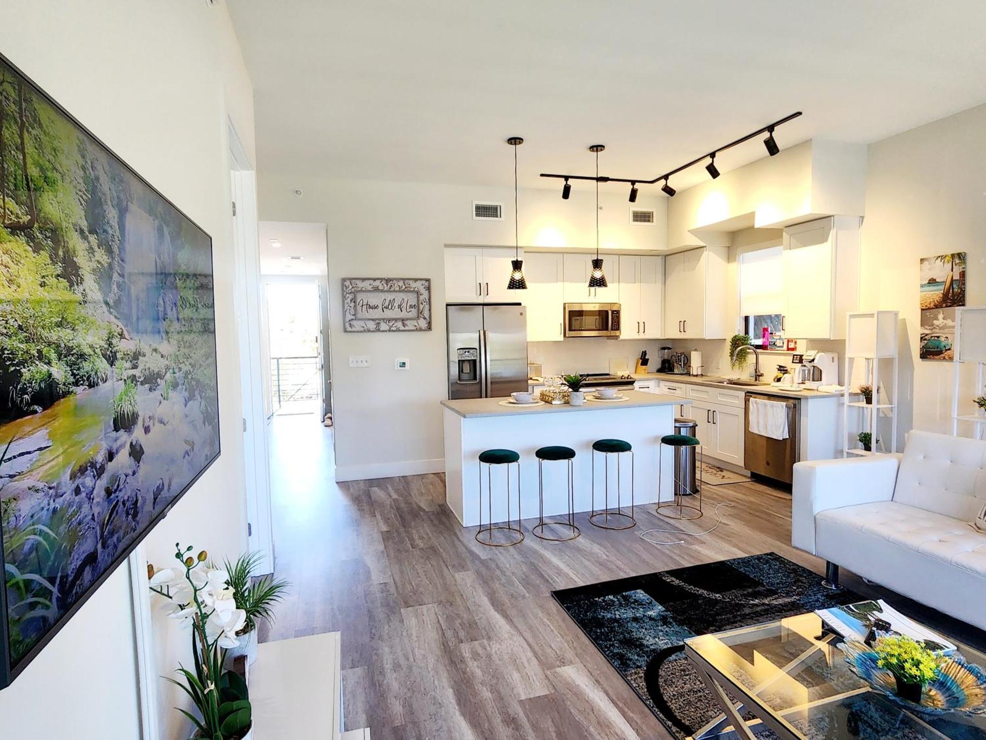 Lux Place And Cozy 3Beds 2Rooms Enjoy Life In Wpb Gym, Ev Station Nearby The Downtown And Beaches West Palm Beach Exterior foto